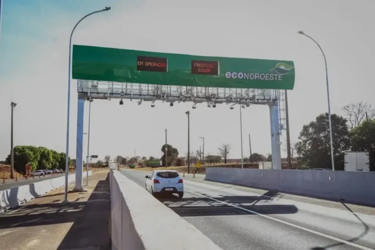 Contran suspende 3,4 milhões de multas em pedágios free flow e dá prazo para regularização