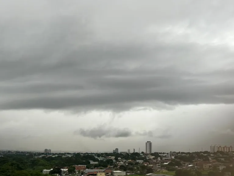 A chuva vai continuar em Goiânia? Veja como fica a previsão do tempo para os próximos dias
