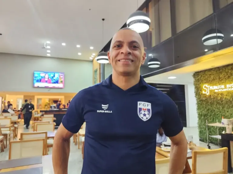 Após terceira Copa do Mundo, Wilton Pereira Sampaio apita clássico entre Goiás e Atlético-GO