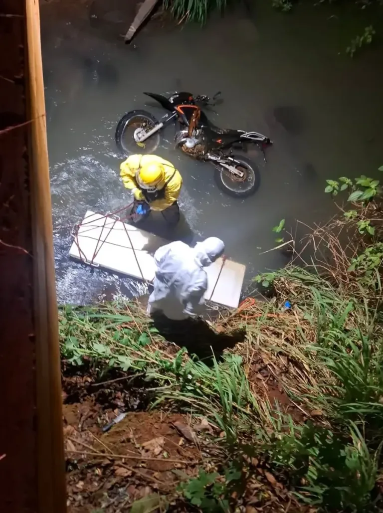 Filho encontra corpo de pai em córrego na zona rural de Perolândia