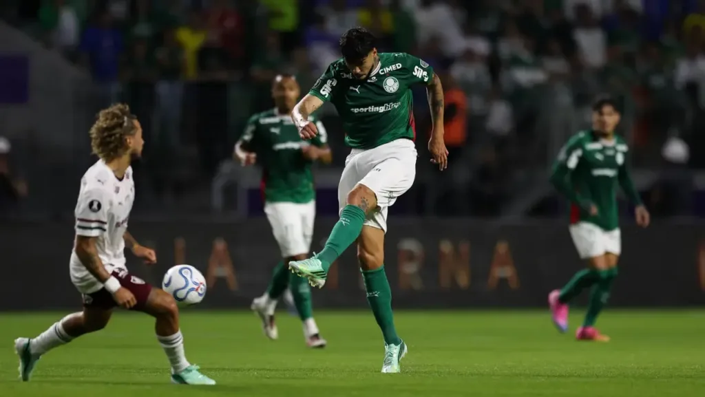 Palmeiras sofre diante do Fluminense, mas avança à decisão da Copa Libertadores